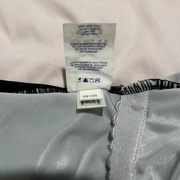 Reebok full coverage, bathing suit. - Picture 4 of 5